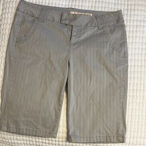 DKNY Light‎ Gray Women's Bermudas